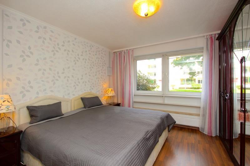 Private Rooms Laatzen Ганновер Экстерьер фото